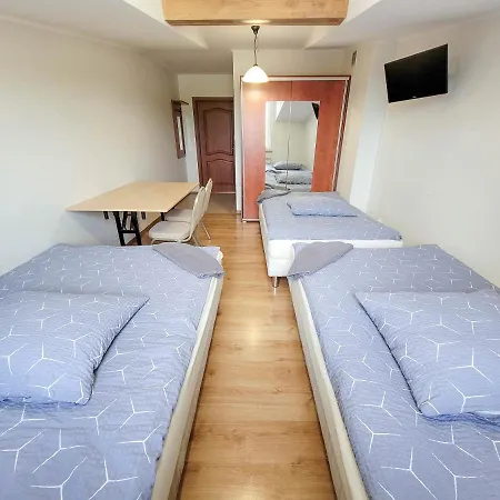 Aparthotel Ambrozja 3*